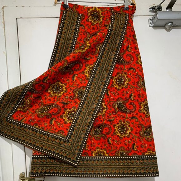 VINTAGE CREEDS WOOL PRINTED SKIRTS SIZE 26 - Picture 1 of 9